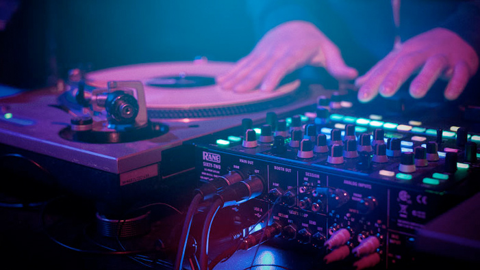 Importancia de la tecnología en la música Quantica